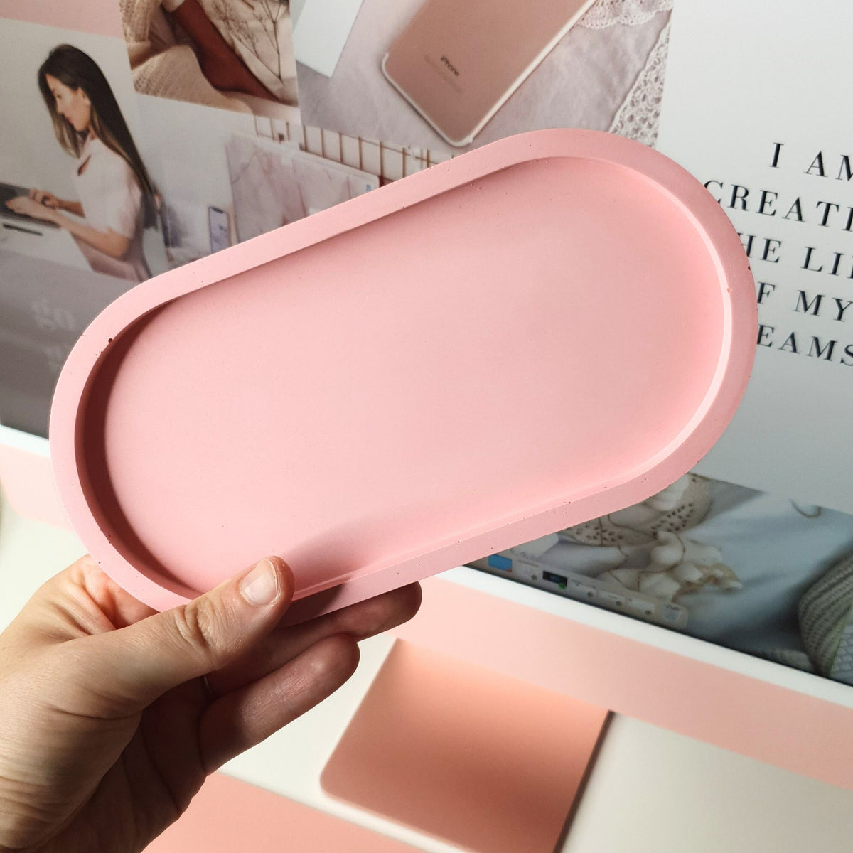 Pink oval tray